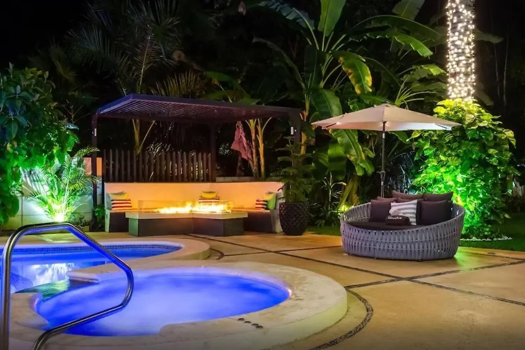 Holiday home 60 Off Lujosa Casa Con Billar Y Alberca Privada Villa Playa del Carmen